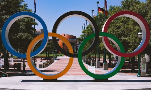 What can employees learn from Simone Biles?